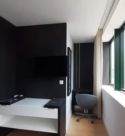 404 Gale Center Wifi, Parking Appartement *